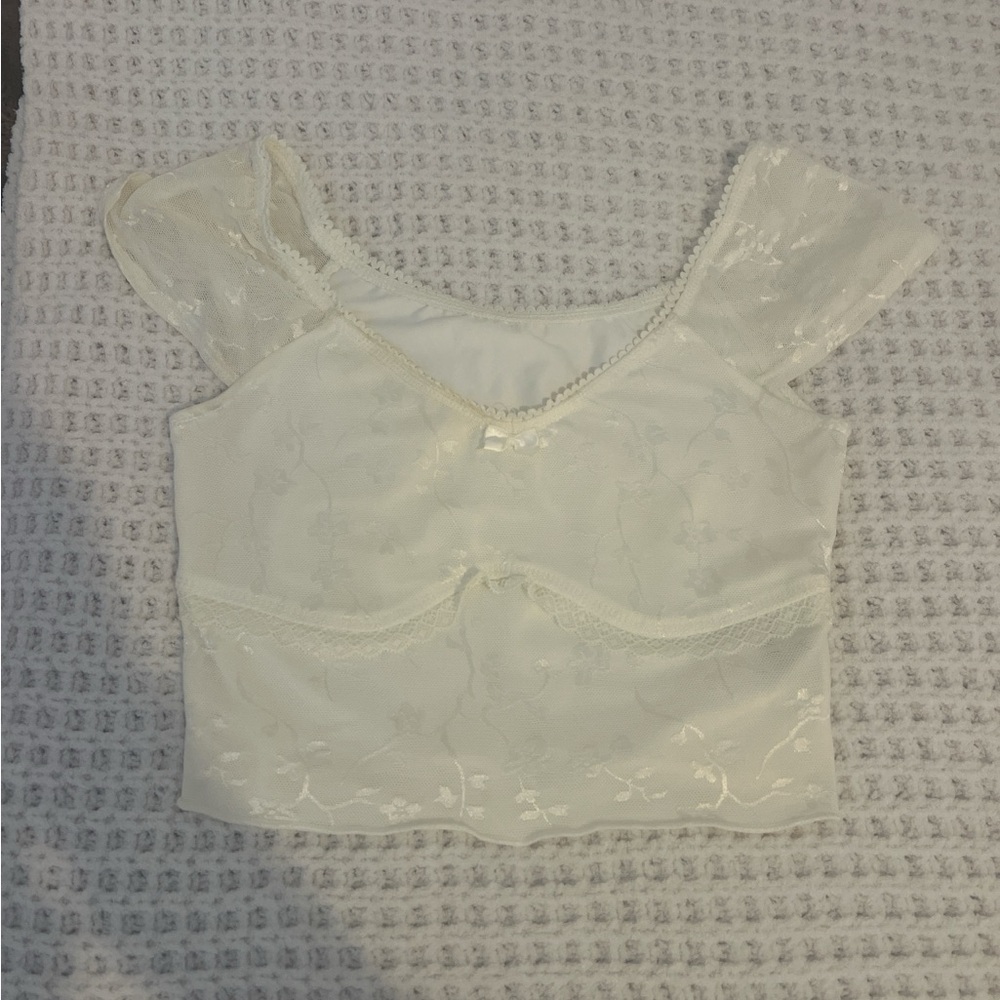 Chic Cream Lace Crop Top